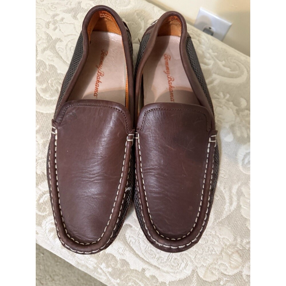 Tommy Bahama Slip On Leather Loafers with Contrast Stitching Men Size 11M